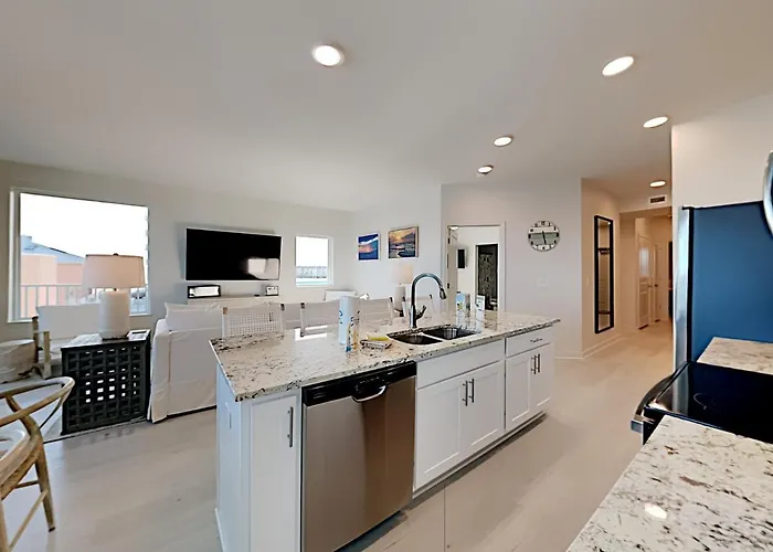 Sea Glass #307 Apartment